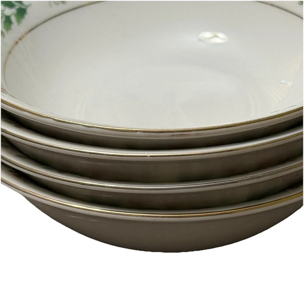Gibson Holly Berries Set Of 4 Soup Cereal‎ Bowls Vintage Retired Christmas 6.5